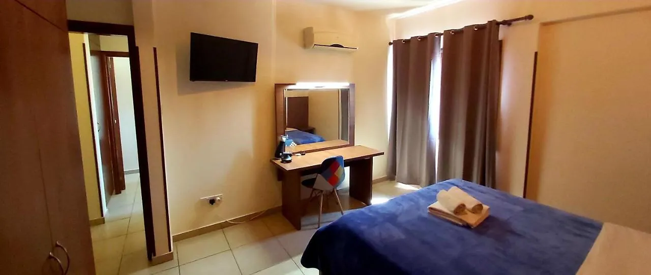 Lakis Court Apartamento Larnaca