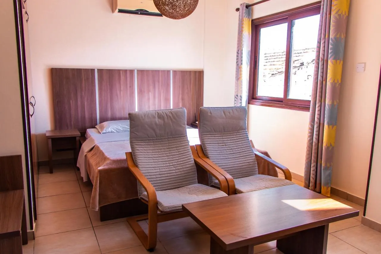 Apartmán Lakis Court Larnaca