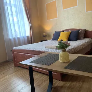 https://apartment-studio-near-forum-lviv.hotelslviv.net